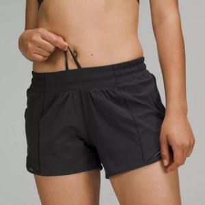 LULULEMON HOTTY HOT SHORT 4” BLACK